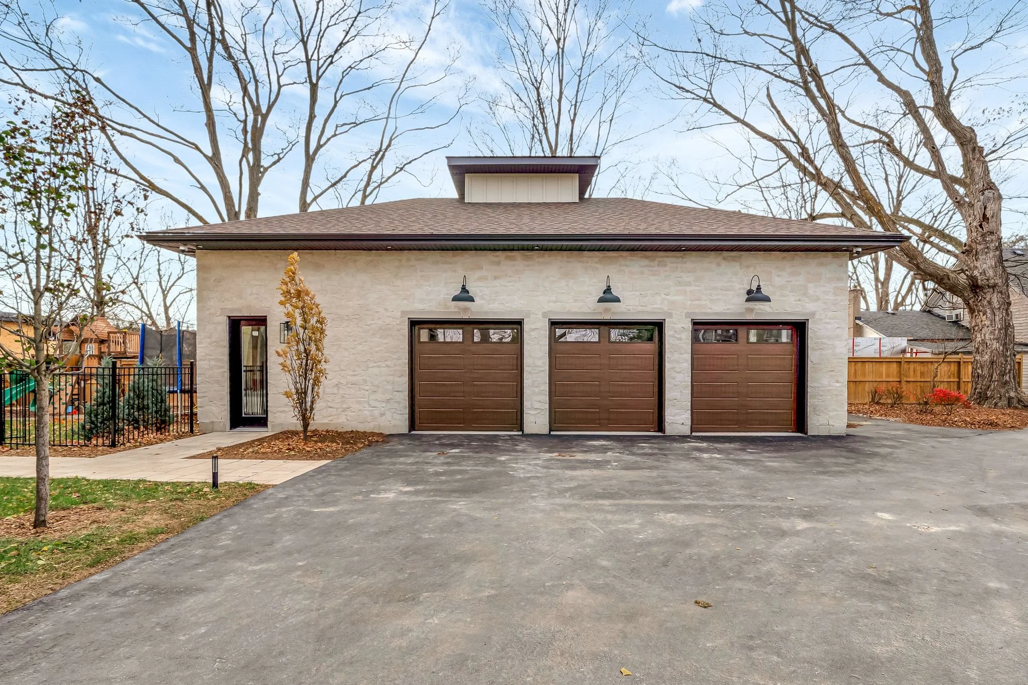  23-88 Bridge St, Prince Edward, ON.jpg