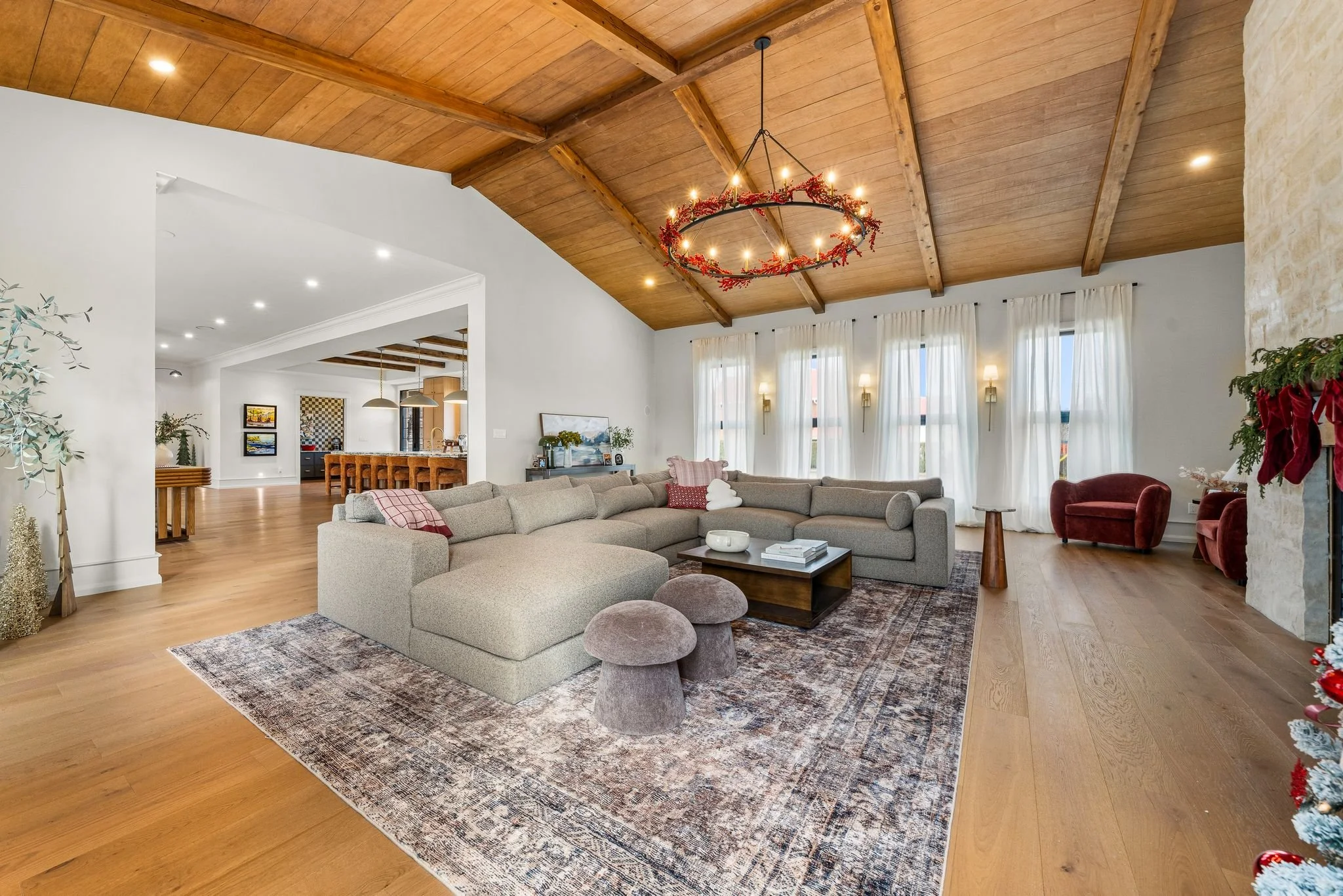  63-88 Bridge St, Prince Edward, ON.jpg