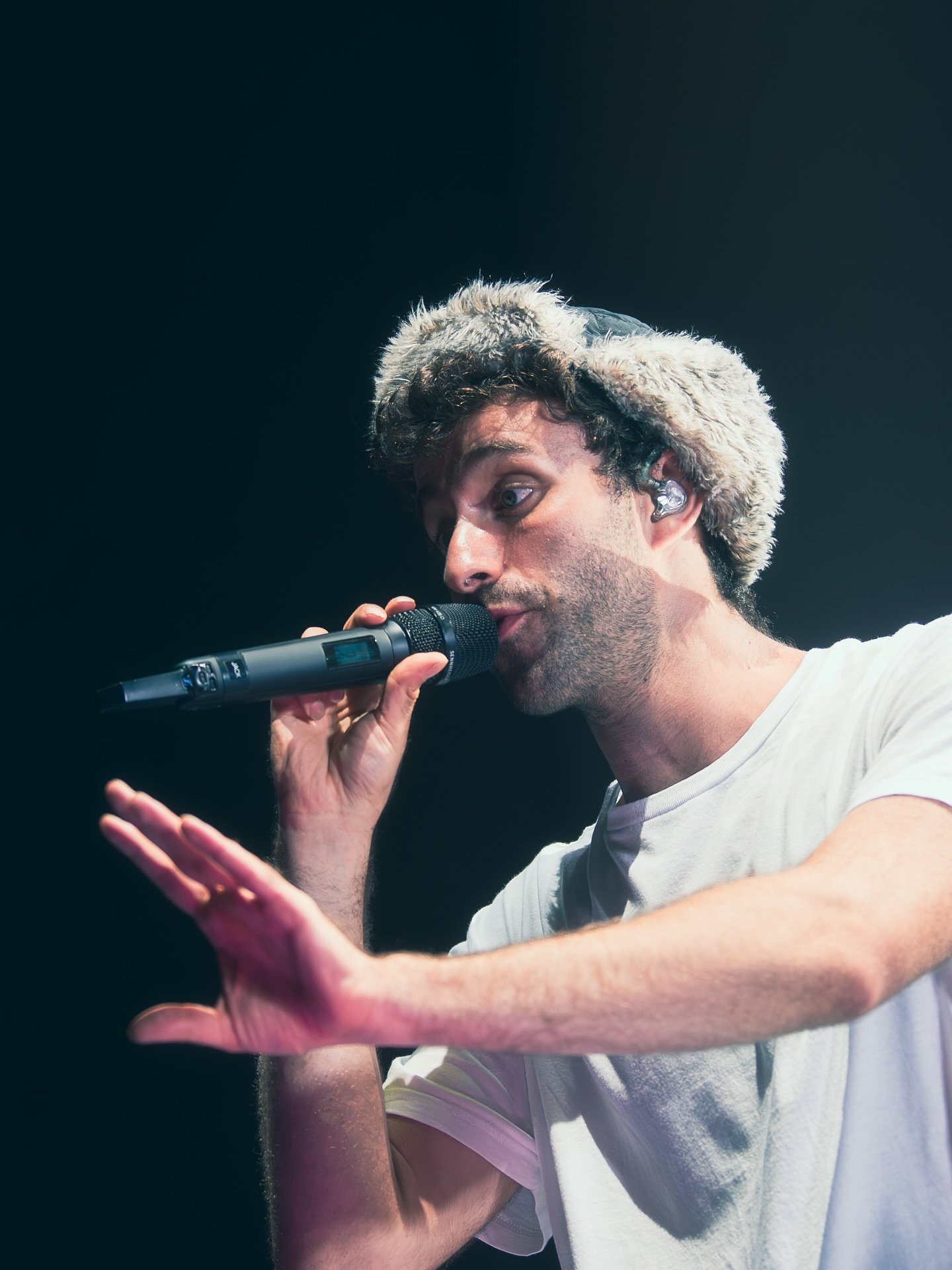 &ldquo;From street performing to the stage, AJR is celebrating their 20th anniversary as a band. What better way to do it than touring the country, and spending it with their fans they treasure the most.&rdquo; ✨

Check out the full gallery and revie