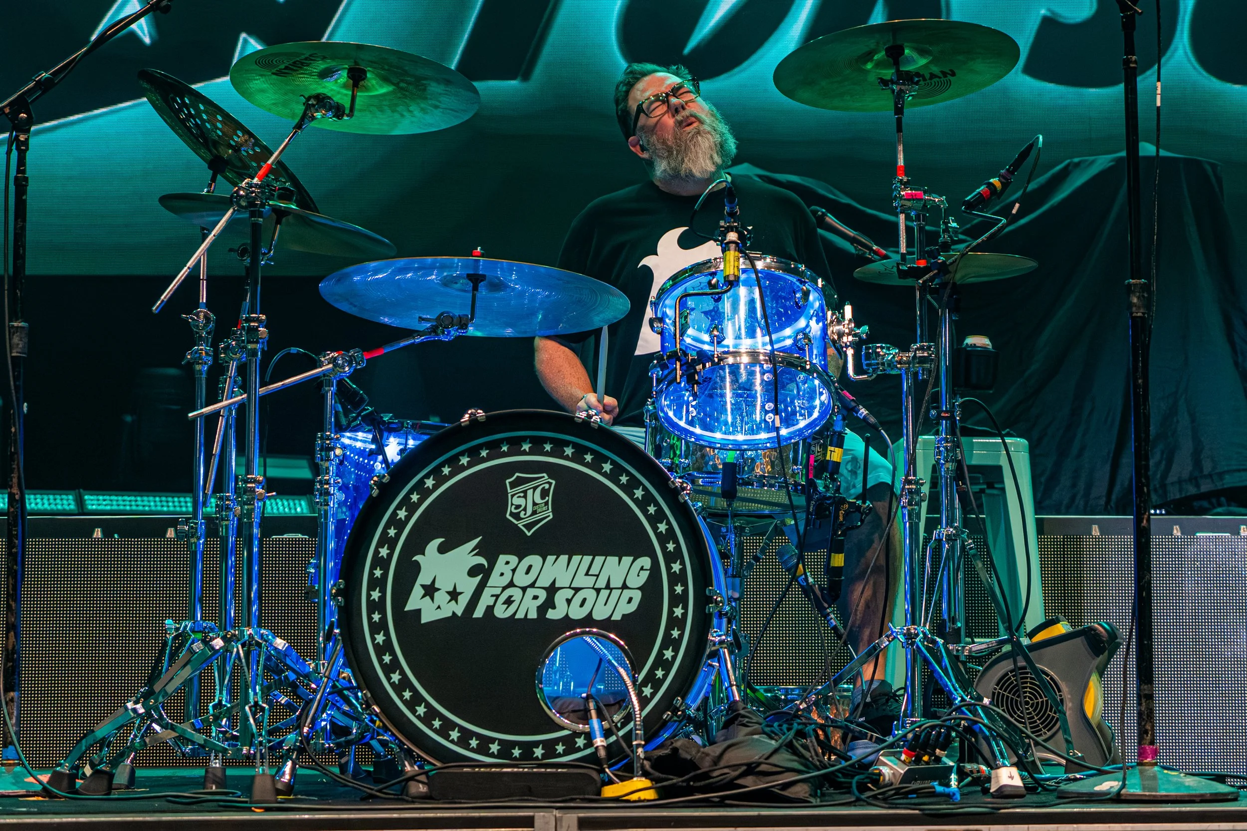 BOWLING FOR SOUP 1 .jpg