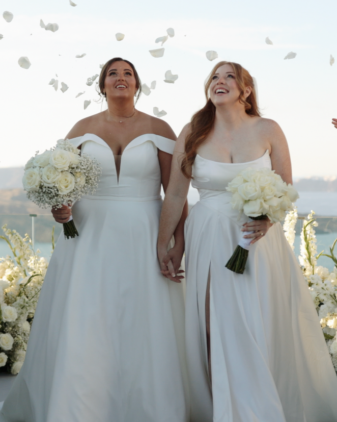 CHLOE + MADISON | SANTORINI, GREECE