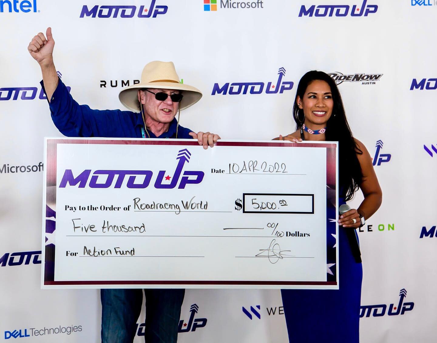#safetyfirst 🚨 
The @roadracing_world Action Fund is all about keeping riders safe with the deployment of soft air barriers around tracks across the US. MotoUP was able to donate $5K to their cause through our MotoGP VIP event. Thank you John Ulrich
