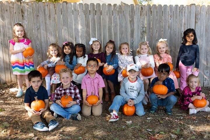The fall is flying by here at OPCC, we hope all the families are enjoying the weather and their kiddos fun fall pictures 🧡
