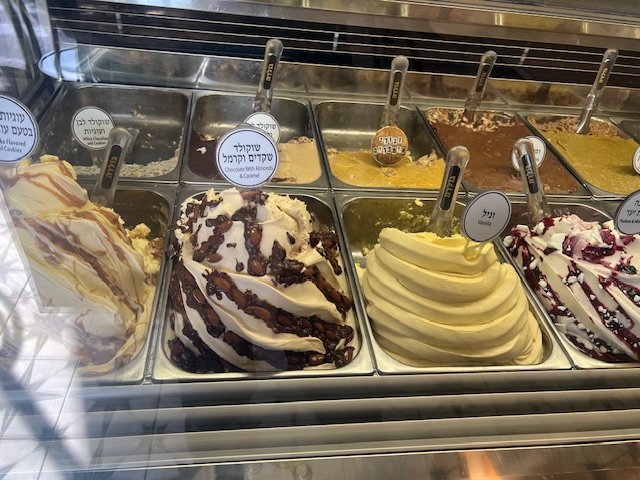 Golden Buttercream Fairy:  Part 3