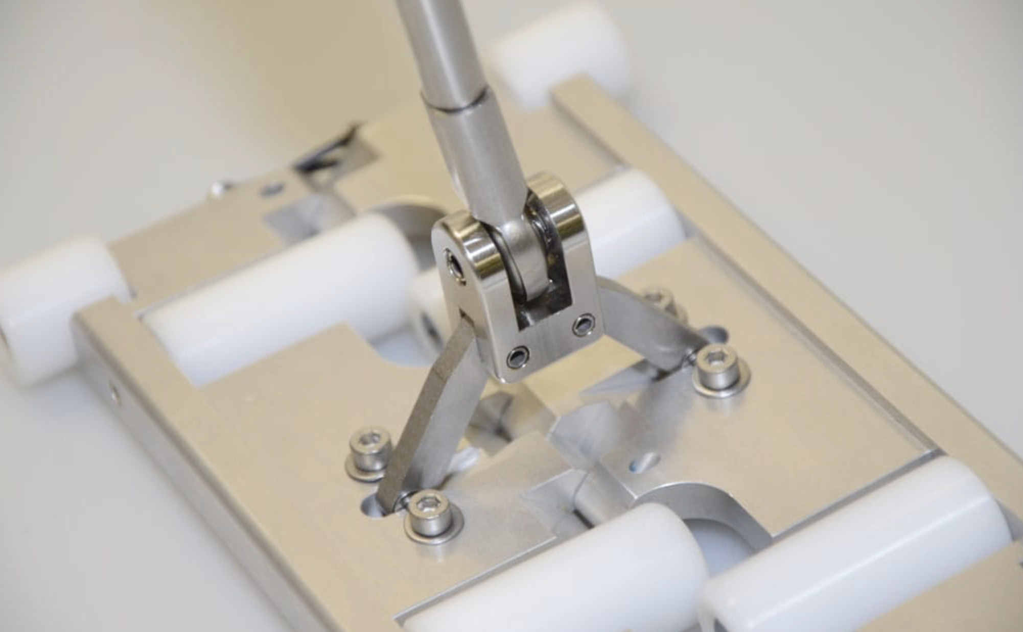 Tapepro Self Adjusting Bead Roller_7.png