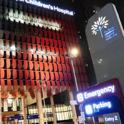 Expert questions COVID-19 policy as Melbourne's Royal Children's Hospital experiences a surge in patients