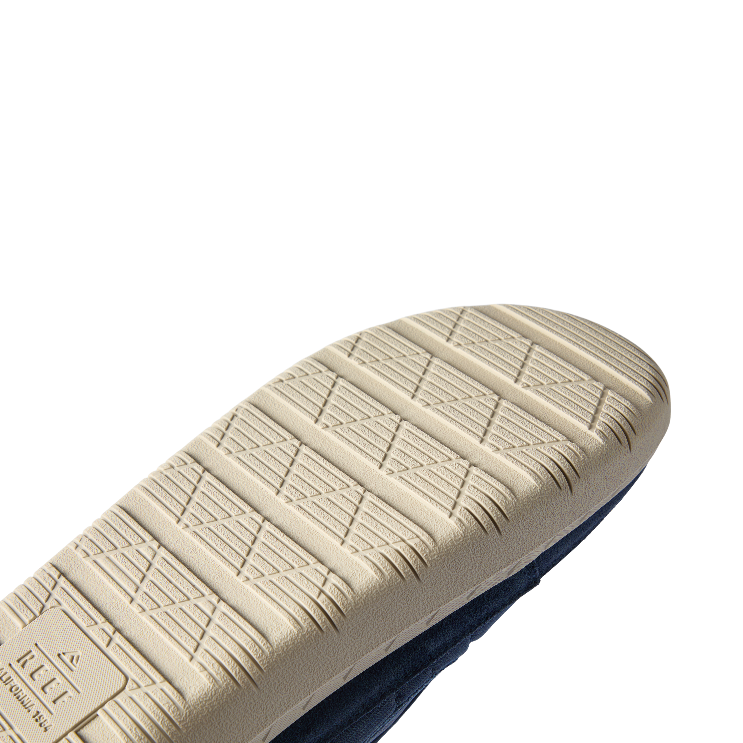Ck1179 Rambler Kicker Navy Tan_18526_WB.png