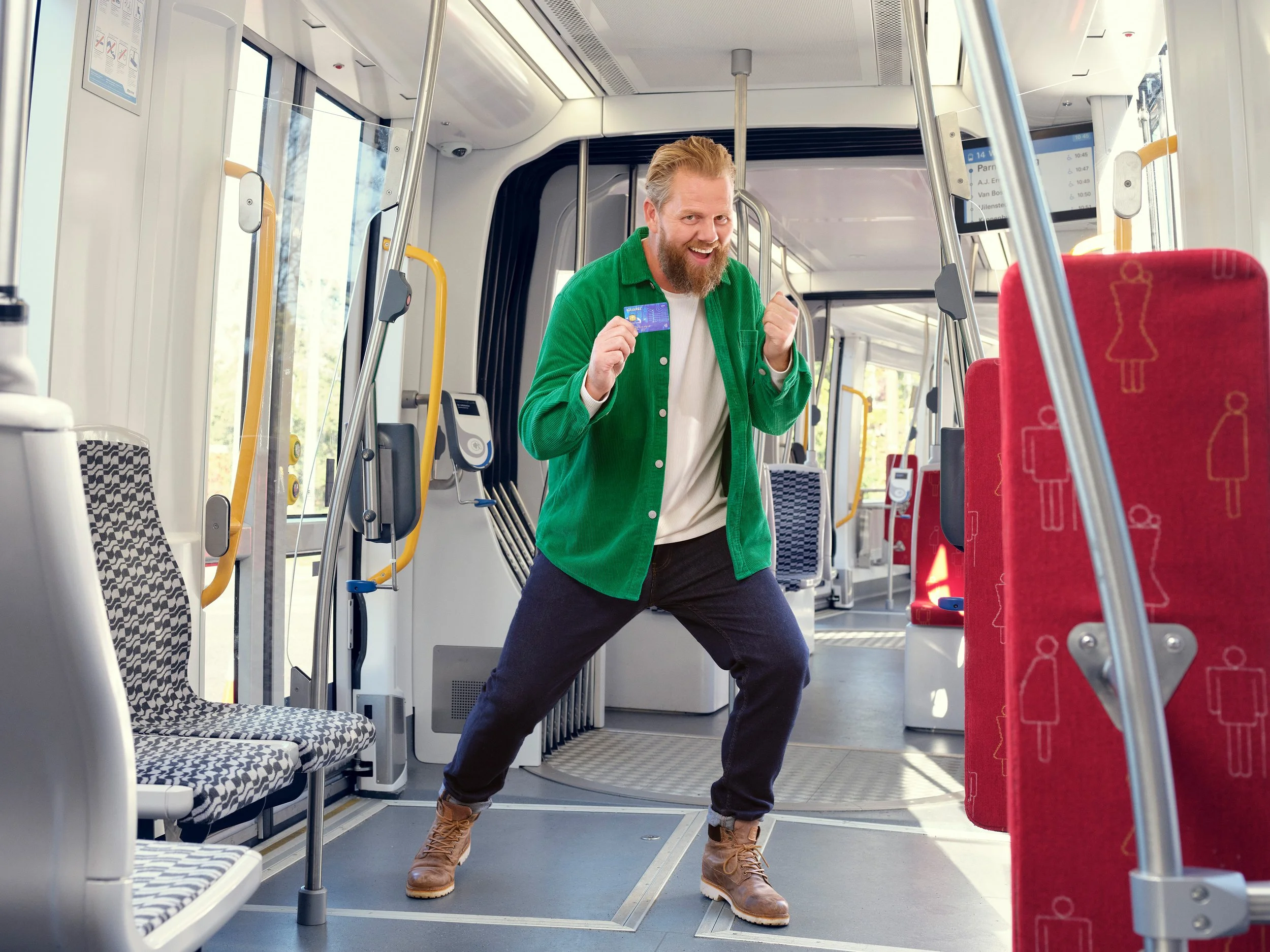 ah+tram_DSF6114.jpg