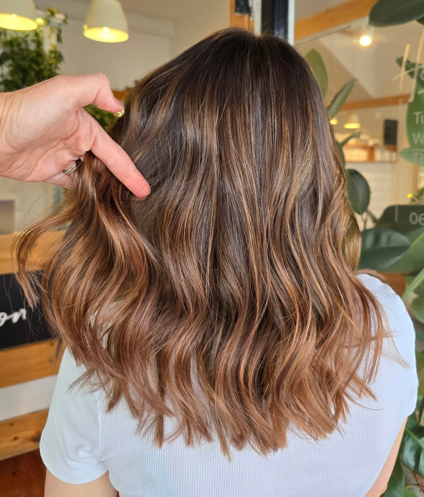 Happy New Year! 🎉✨

We&rsquo;re back in the salon tomorrow (the 6th) and ready to kick off a very busy January 🧚&zwj;♀️

We&rsquo;ve had lots of new client enquiries over the break&mdash;thank you so much! We&rsquo;ll be getting back to everyone ov