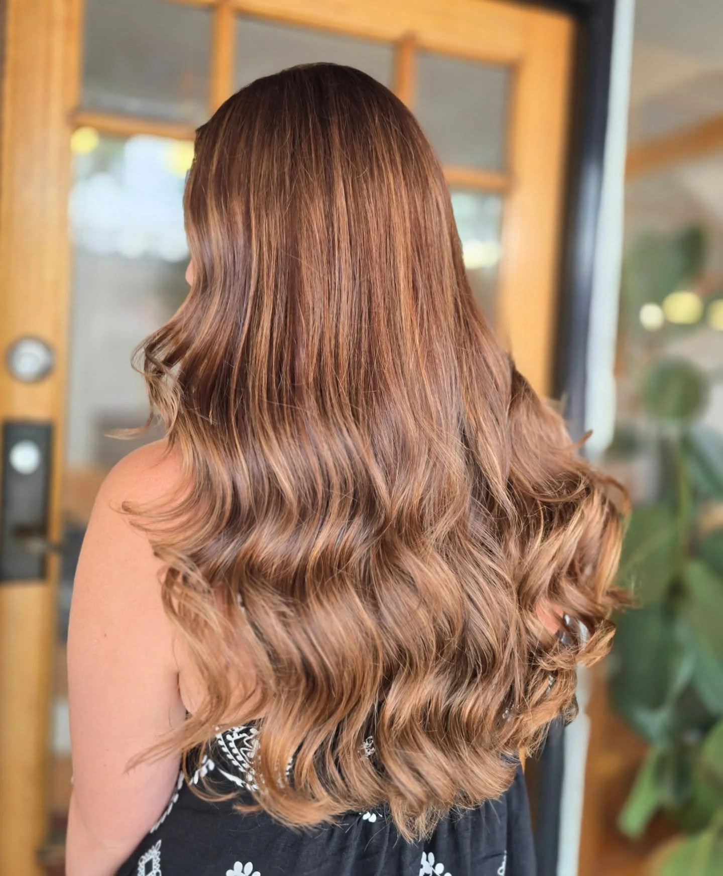 Golden chocolate goodness 🤎💛✨️

Always a pleasure working on beautiful Zahlia's locks 💇&zwj;♀️

Hair by Crystal 🧚&zwj;♀️