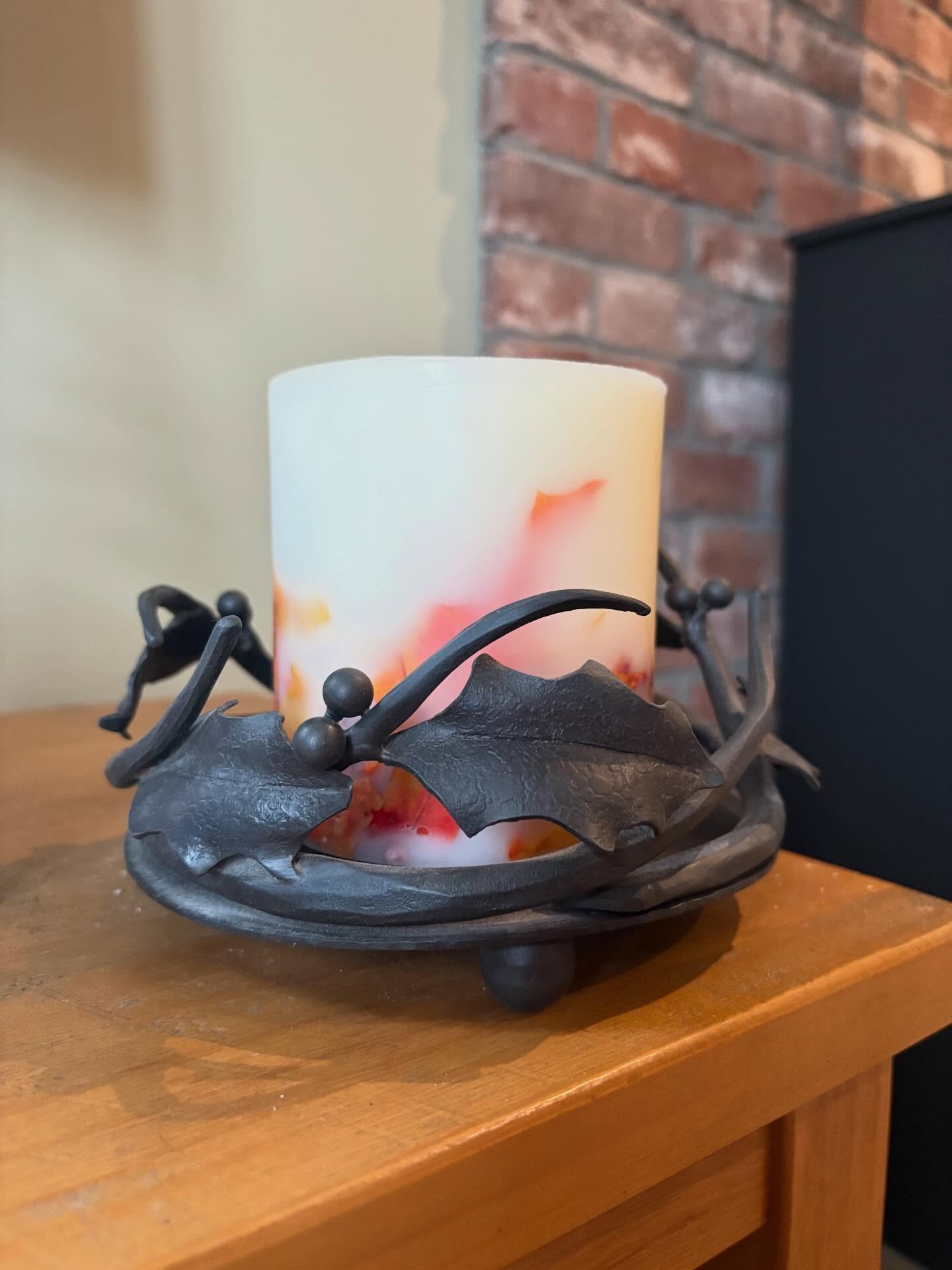 Holly leaf candle holder.