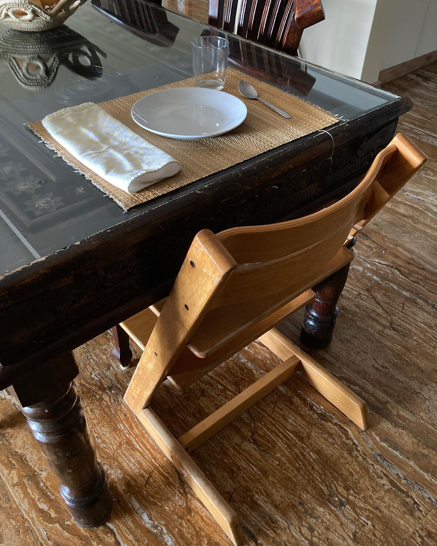 DINING AREA 🍽

This is what our dining set up looks like currently. When we started introducing solids at 6 months, we used the IKEA Antillop highchair with a DIY footrest made from a mop handle. This worked really well for us until around 10 months