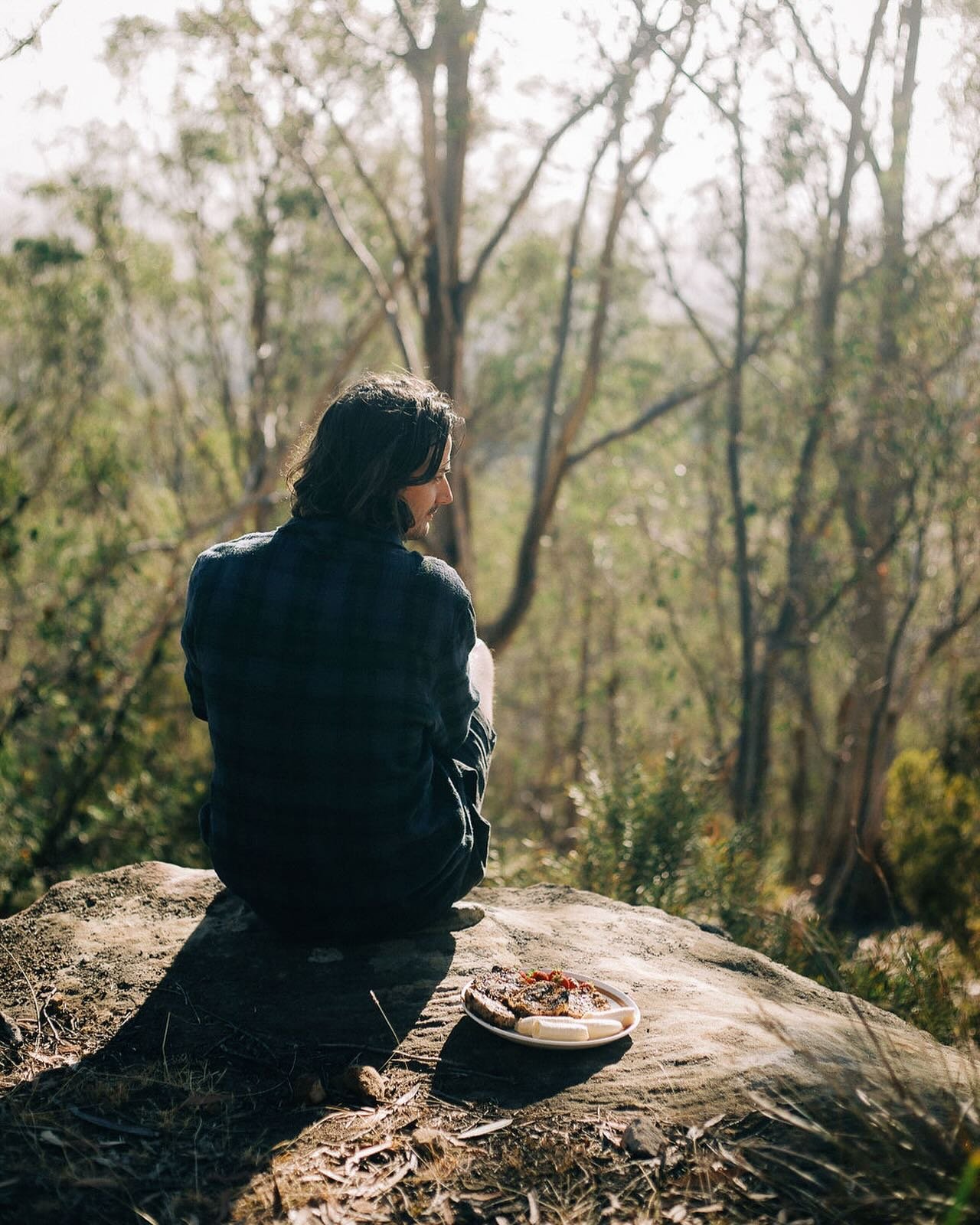 Above your private meditation cave is your very own sunning rock &ndash; the perfect place for soaking up the morning rays, listening to the sounds of the bush and taking slow, deep breaths of only the freshest Tassie air.

📷 @rubytakesphotoss