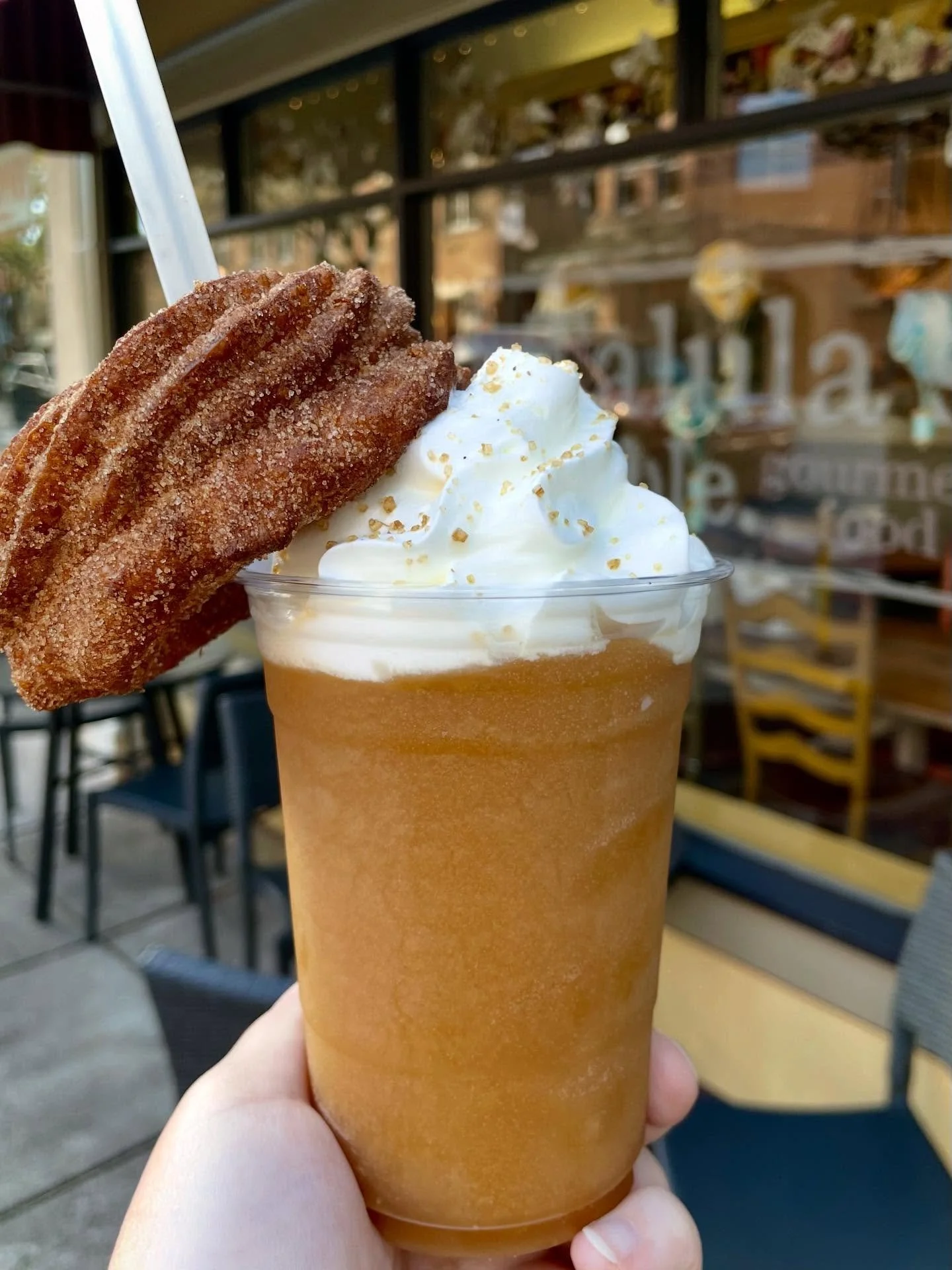 ☀️ It&rsquo;s a warm &amp; sunny fall day &mdash; the perfect excuse to treat yourself! 🍎❄️ 

Come grab our Frozen Apple Cider and a Vanilla Cinnamon Cruller. Sweet, crisp, and just the right kind of cozy. Available today at Talula&rsquo;s Table! 🍂