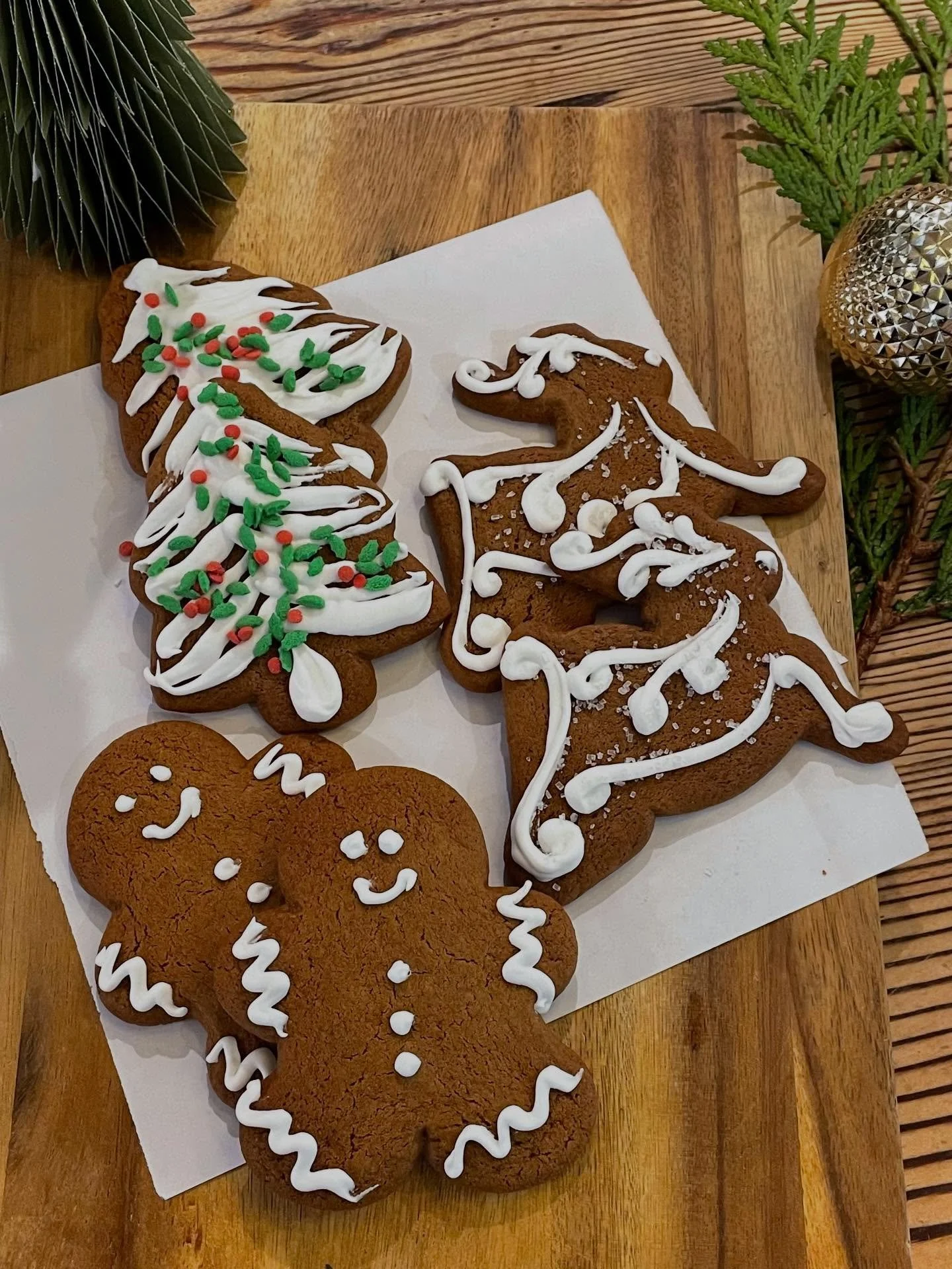 Just four days left to shop for Christmas! 🎁✨

If you&rsquo;re still hunting for the perfect gift for the foodie in your life, we&rsquo;ve got you covered. From cozy gift baskets and sweet treats to gourmet cheeses and delicious little extras&mdash;