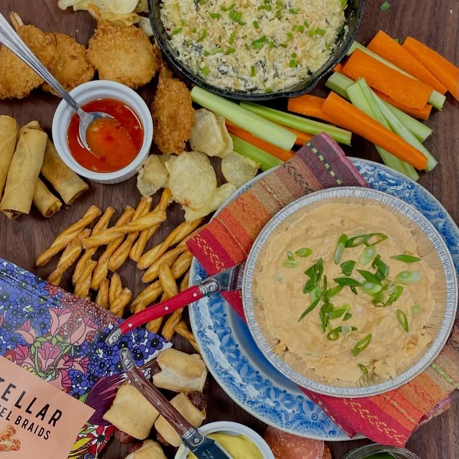Game day, Olympic day&mdash;snack day 🏅🏈😋

Whether you&rsquo;re hosting an Olympic watch party or settling in for the Big Game, Talula&rsquo;s Table has the snacks covered. Grab a cheese board, dig into buffalo chicken or spinach artichoke dip and