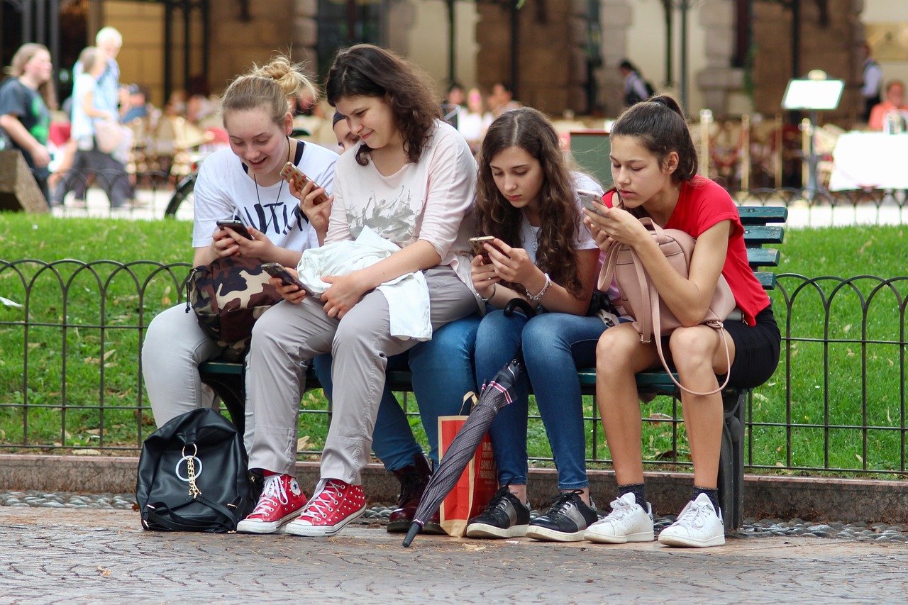 ¿Los nativos digitales nacen o se hacen?