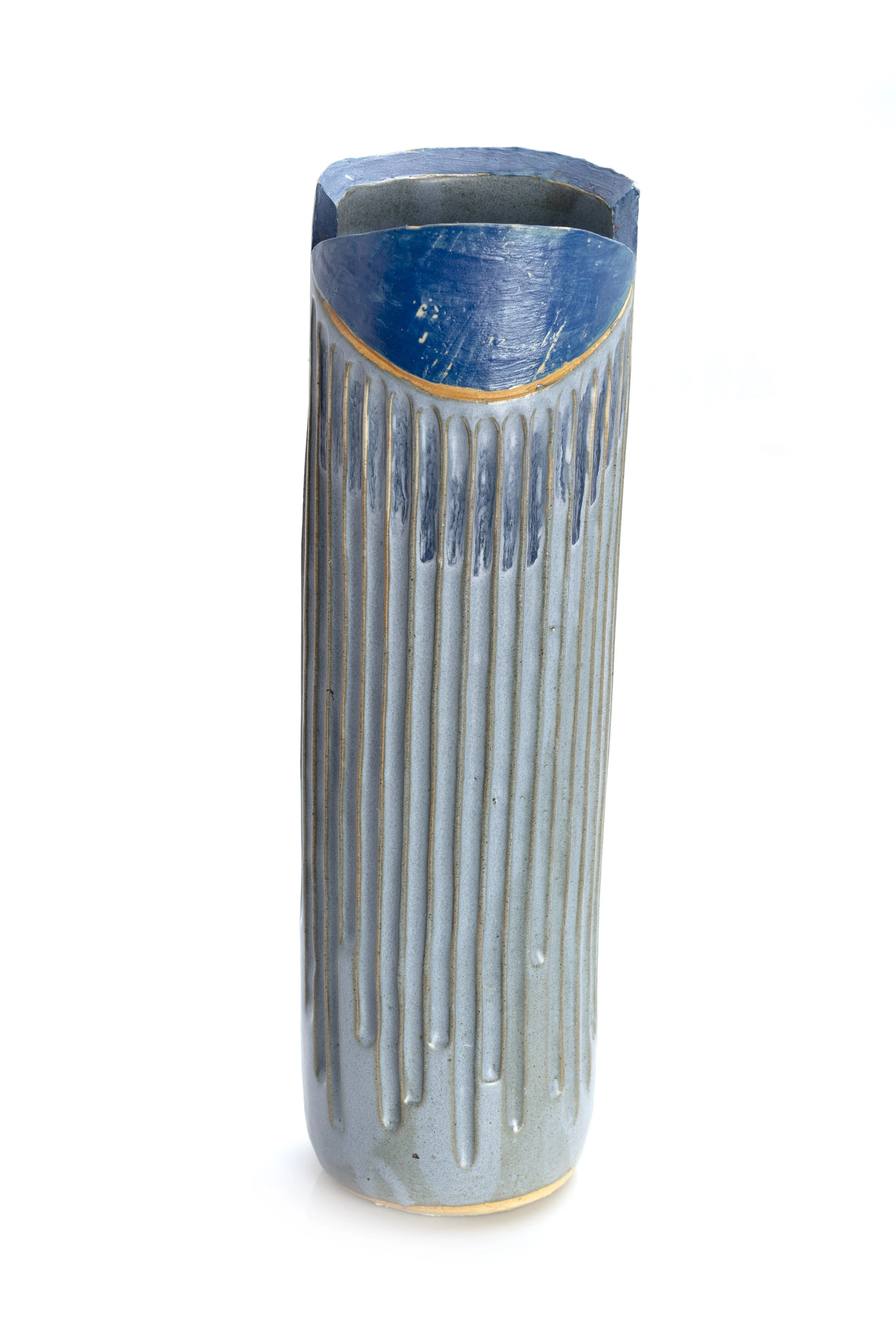 Bevan de Wet, 2025_Narrow vase 2_33,5x9,5x9,5cm_2.jpg