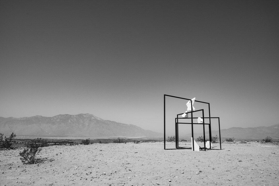Desert X 2021 officially ends at sundown this evening. The festival this year had its share of difficulties, from losing the financial support of Palm Springs over its choice to move forward with Desert X AlUla in 2020, to the cancellation of Judy Ch