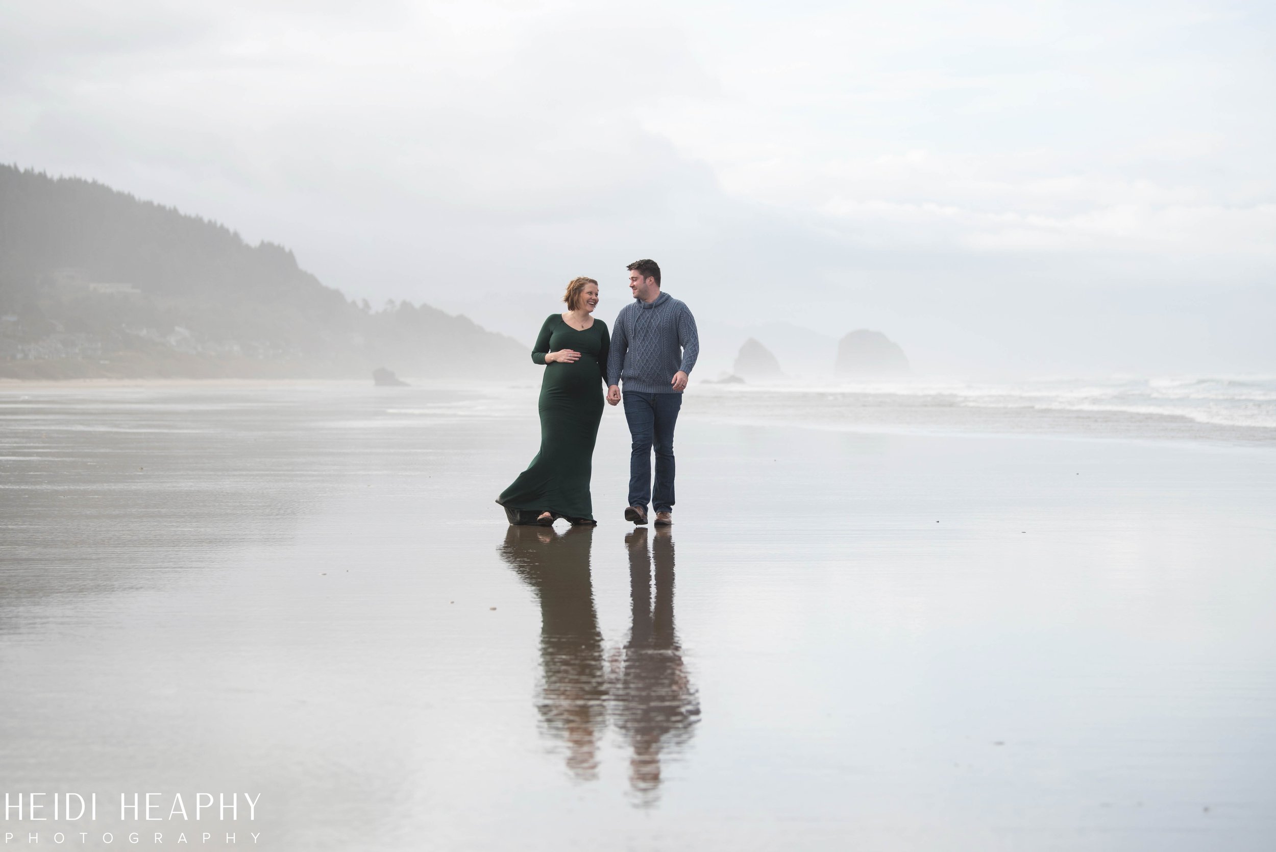 Cannon Beach Photographer, Oregon Coast Photographer, Cannon Beach, Maternity Photography-9.jpg