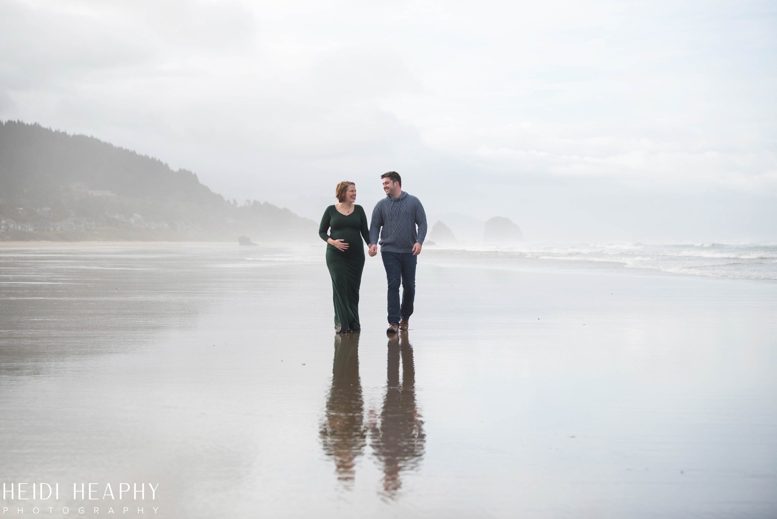 Cannon Beach Photographer, Oregon Coast Photographer, Cannon Beach, Maternity Photography-10.jpg