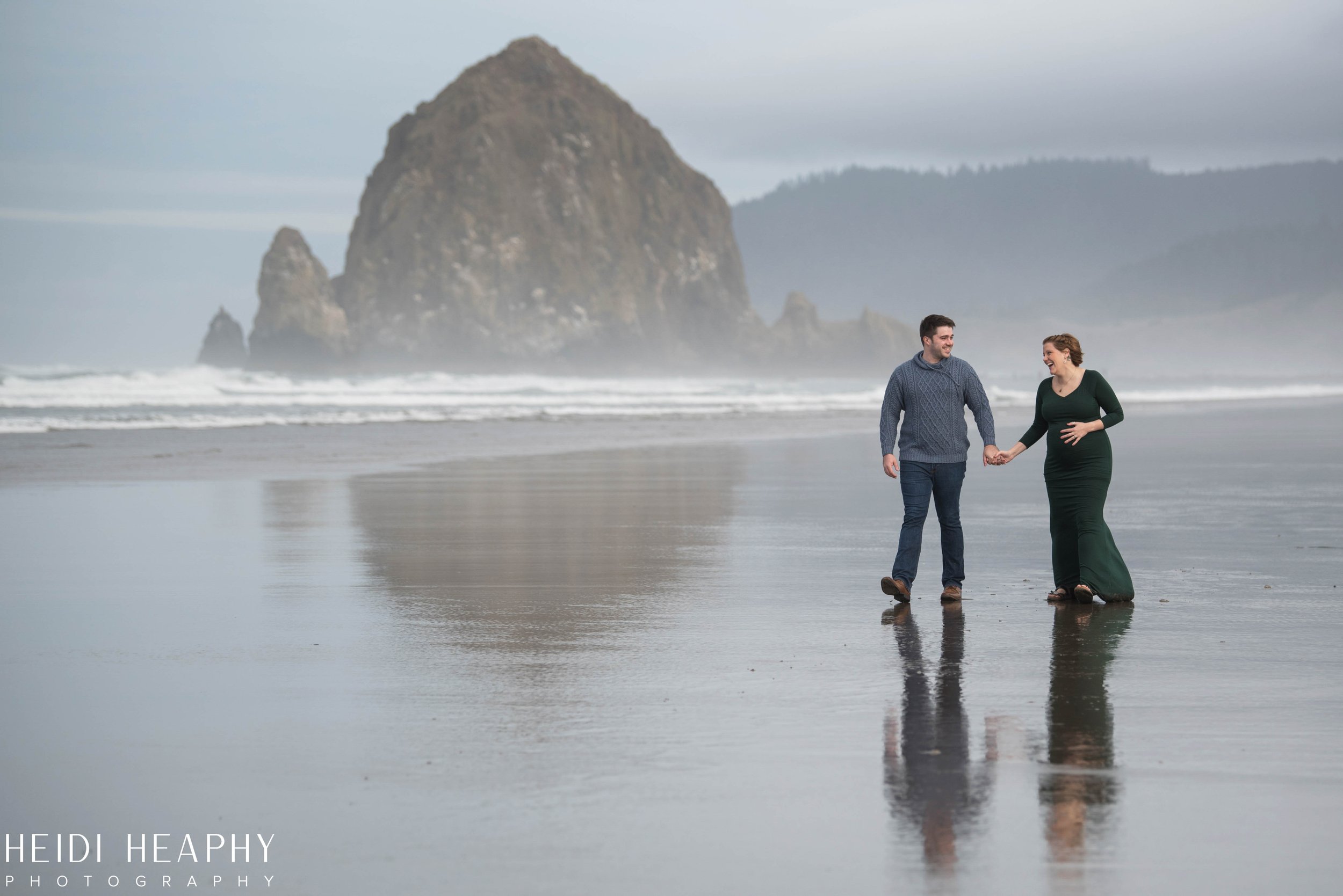 Cannon Beach Photographer, Oregon Coast Photographer, Cannon Beach, Maternity Photography-12.jpg