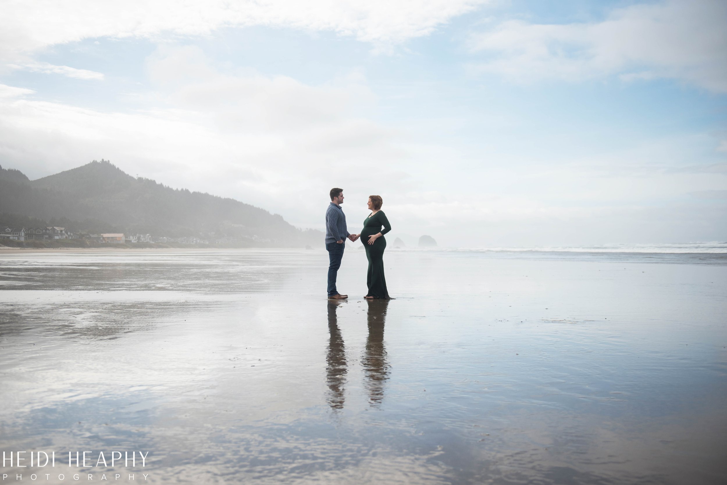Cannon Beach Photographer, Oregon Coast Photographer, Cannon Beach, Maternity Photography-19.jpg