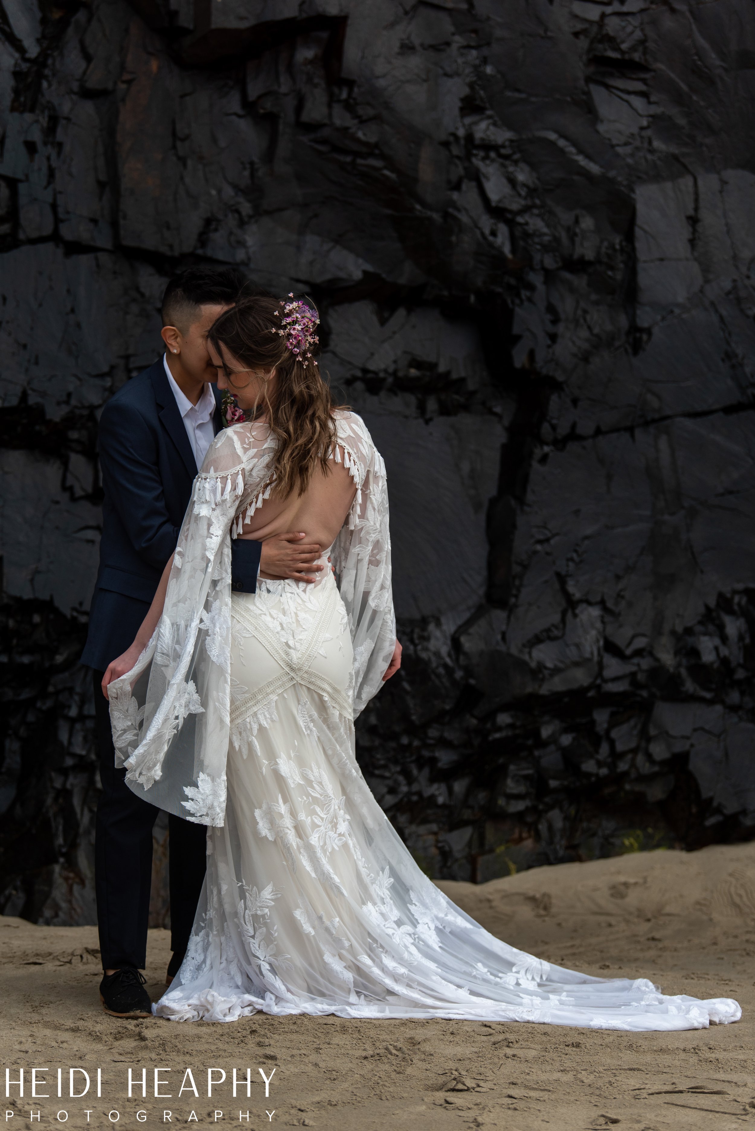 Oregon Coast Elopement, Oregon Coast Wedding, Oregon Coast Photographer, Cannon Beach Wedding, Heidi Heaphy Photography_21.jpg