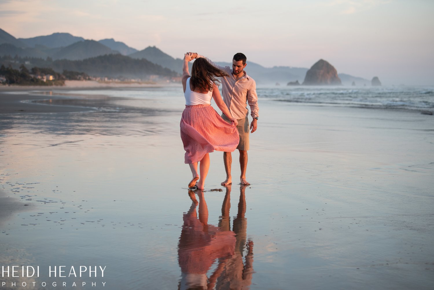 Oregon Coast Photographer, Oregon Coast, Cannon Beach Photographer, Oregon Coast Family, Cannon Beach_43.jpg