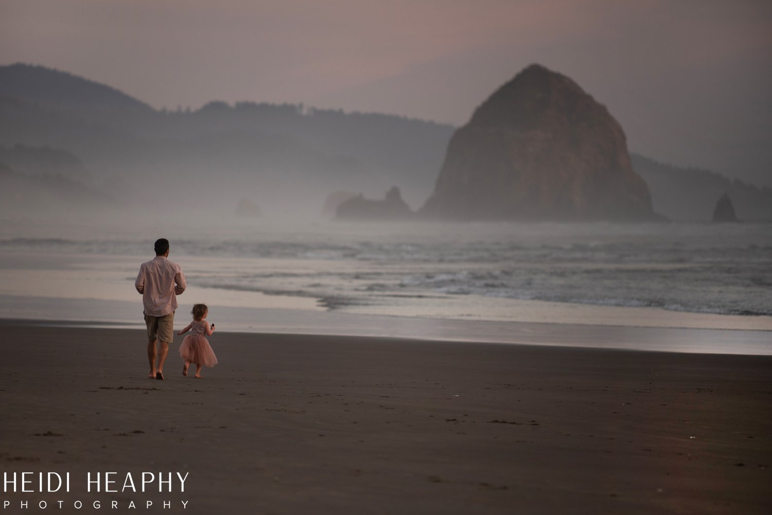 Oregon Coast Photographer, Oregon Coast, Cannon Beach Photographer, Oregon Coast Family, Cannon Beach_49.jpg