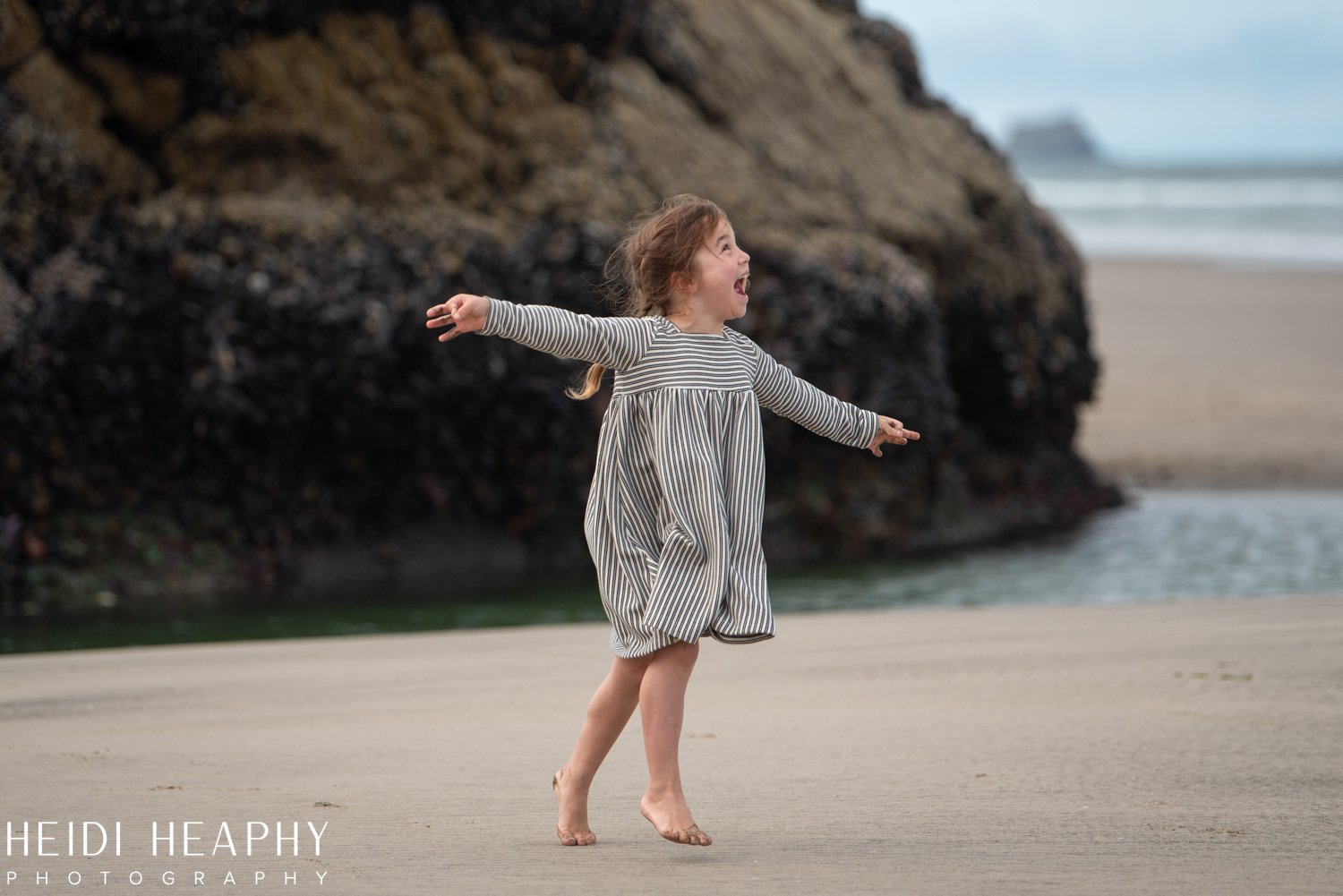 Oregon Coast Photographer, Oregon Coast, Cannon Beach Photographer, Oregon Coast Family, Low Tide Oregon Coast, Arcadia Beach_48.jpg