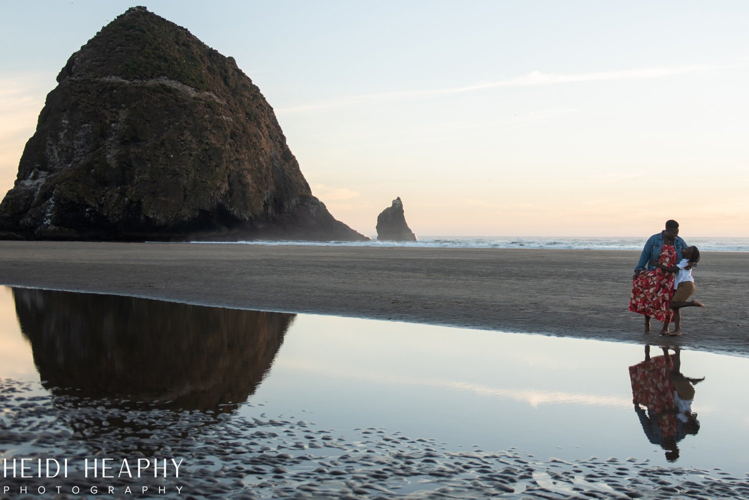 Oregon Coast photographer, Oregon Coast, Cannon Beach photographer, Cannon Beach, Haystack Rock_7.jpg