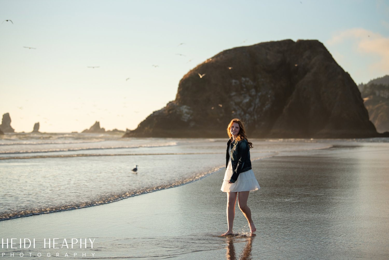 Oregon Coast Photographer, Cannon Beach, Cannon Beach Photographer, Oregon Coast senior photographer_34.jpg