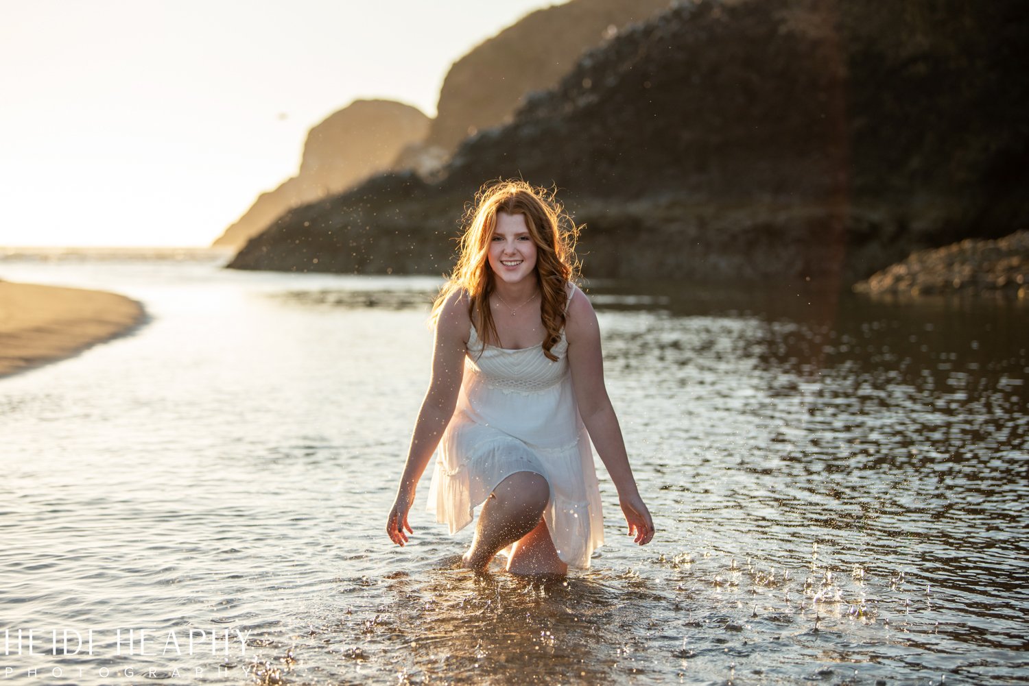 Oregon Coast Photographer, Cannon Beach, Cannon Beach Photographer, Oregon Coast senior photographer_40.jpg