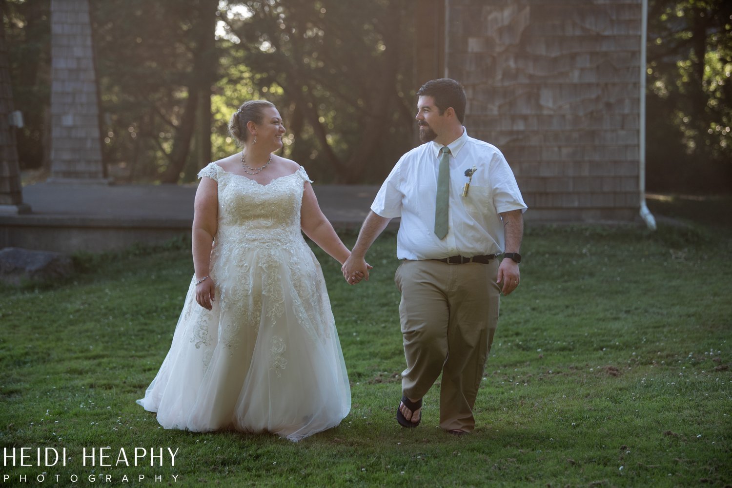 Cannon Beach Wedding, Cannon Beach Photographer, Oregon Coast Photographer, Cannon Beach-68.jpg