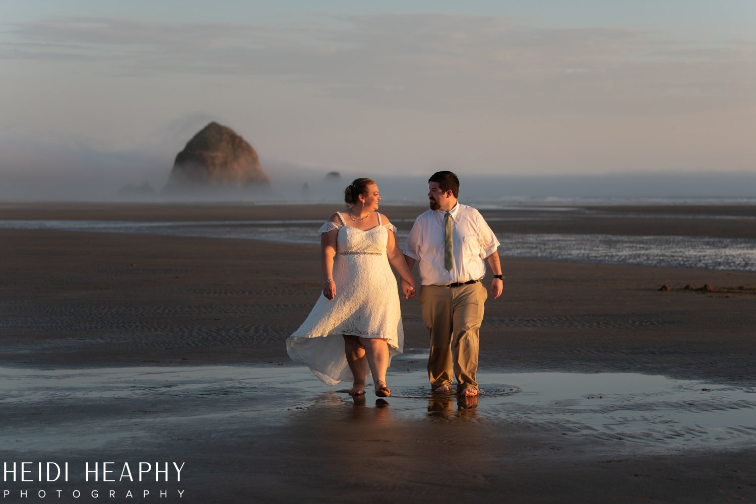 Cannon Beach Wedding, Cannon Beach Photographer, Oregon Coast Photographer, Cannon Beach-99.jpg