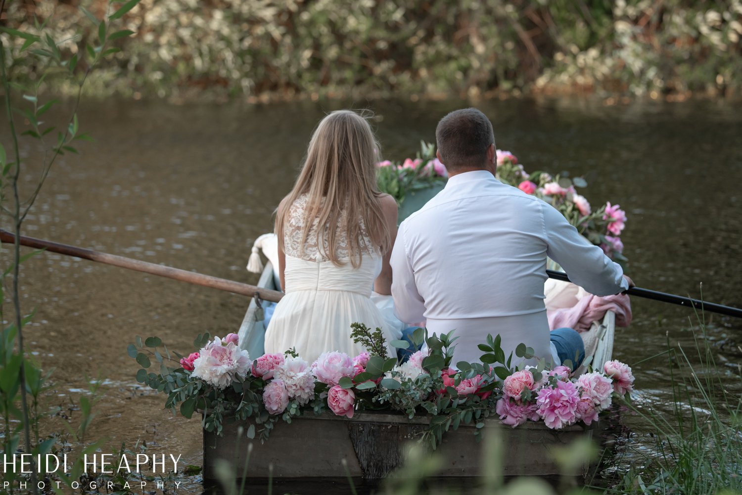 Hillsboro Elopement, Oregon Elopement, Portland Elopement, Boat Elopement, Oregon Wedding Photographer-46.jpg