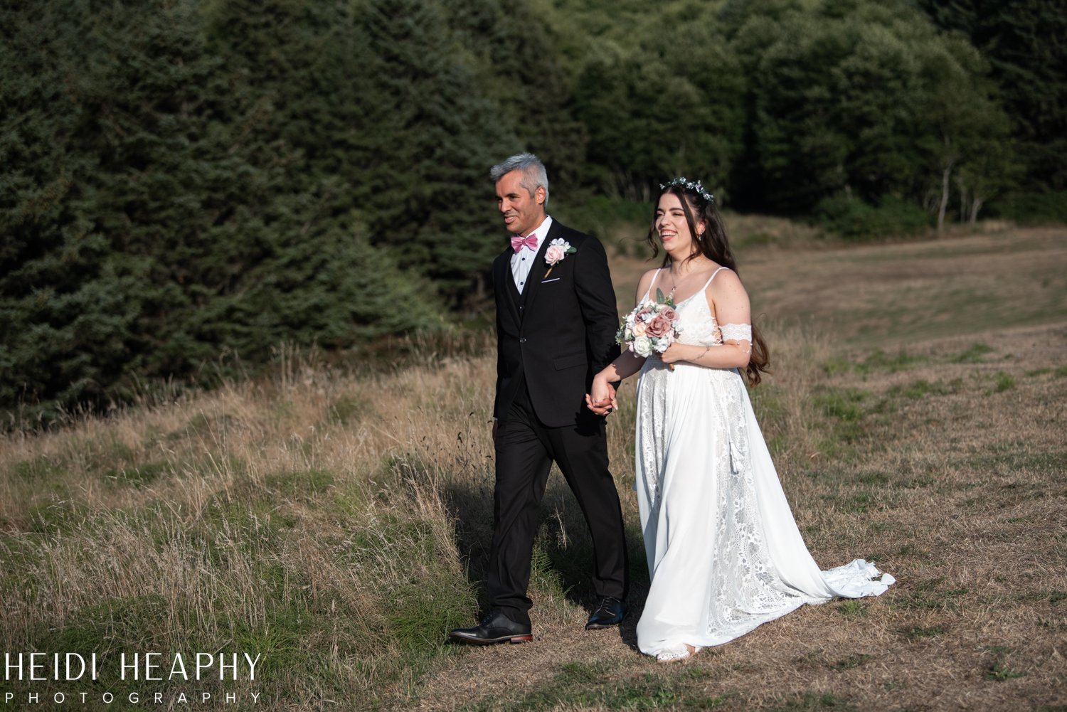 Cannon Beach Wedding, Cannon Beach Photographer, Cannon Beach, Oregon Coast Wedding_10.jpg