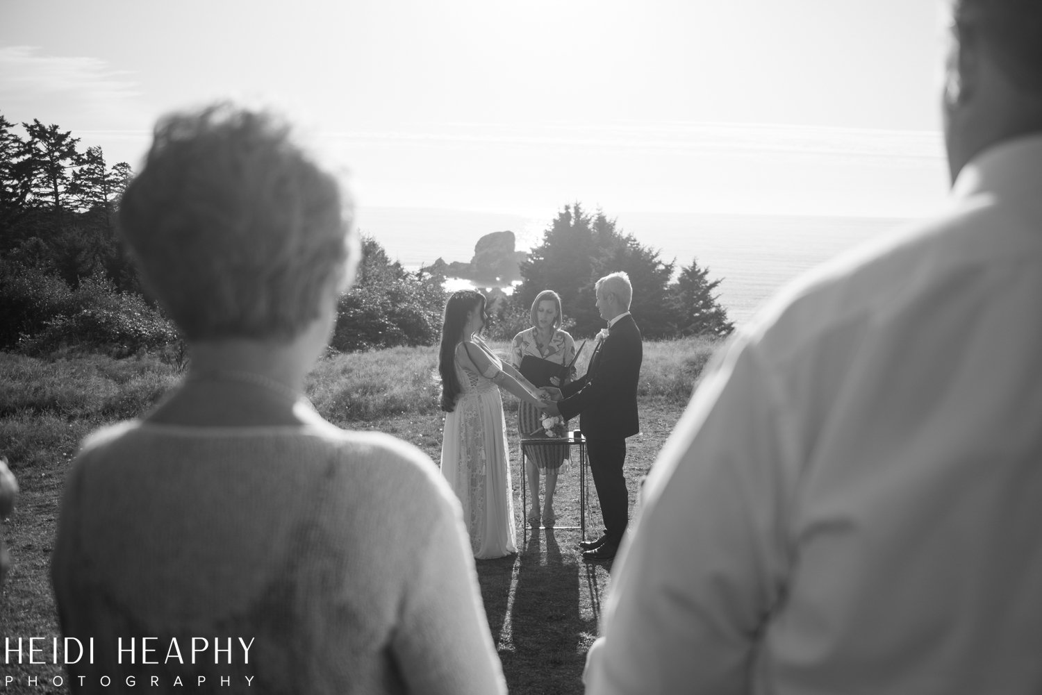 Cannon Beach Wedding, Cannon Beach Photographer, Cannon Beach, Oregon Coast Wedding_11.jpg