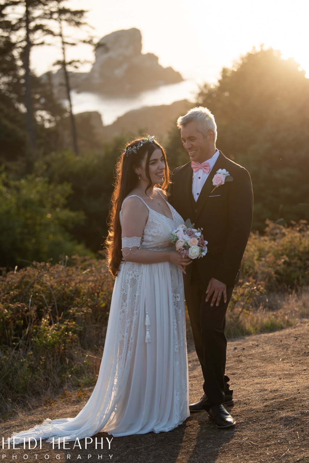 Cannon Beach Wedding, Cannon Beach Photographer, Cannon Beach, Oregon Coast Wedding_35.jpg