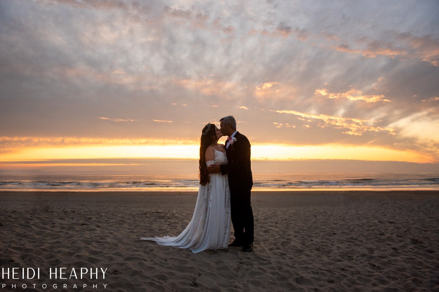 Cannon Beach Wedding, Cannon Beach Photographer, Cannon Beach, Oregon Coast Wedding_50.jpg