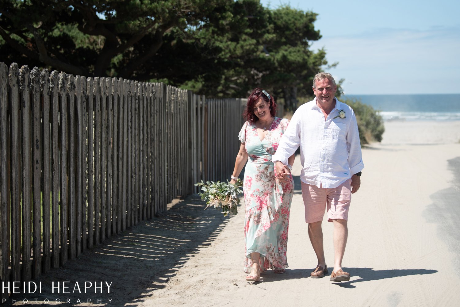 Cannon Beach Wedding, Cannon Beach Photographer, Cannon Beach, Oregon Coast Wedding, Oregon Coast Wedding Photographer-42.jpg