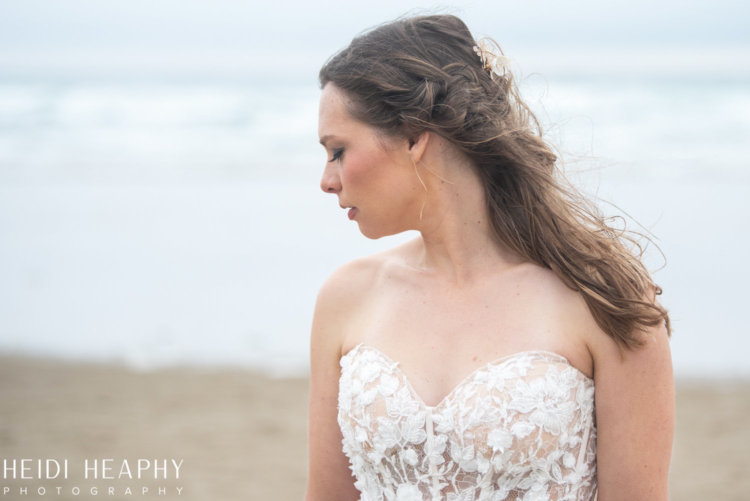 Cannon Beach Wedding, Cannon Beach, Cannon Beach Photographer, Oregon Coast Wedding, Oregon Coast Photographer_26.jpg