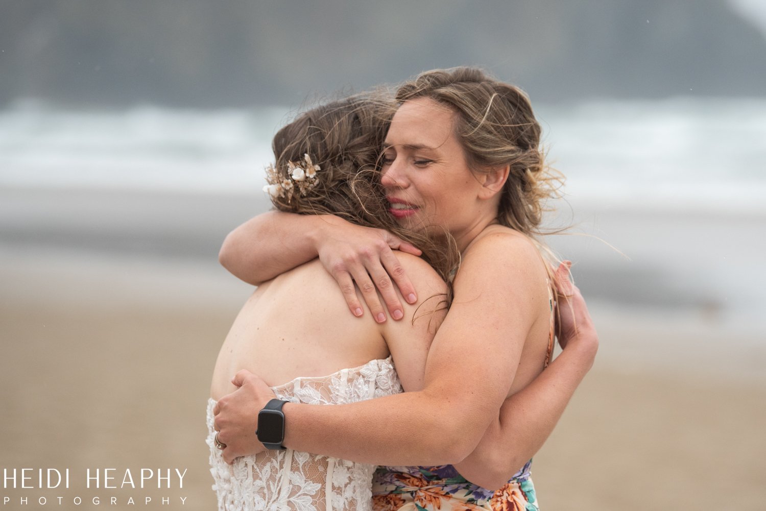 Cannon Beach Wedding, Cannon Beach, Cannon Beach Photographer, Oregon Coast Wedding, Oregon Coast Photographer_38.jpg