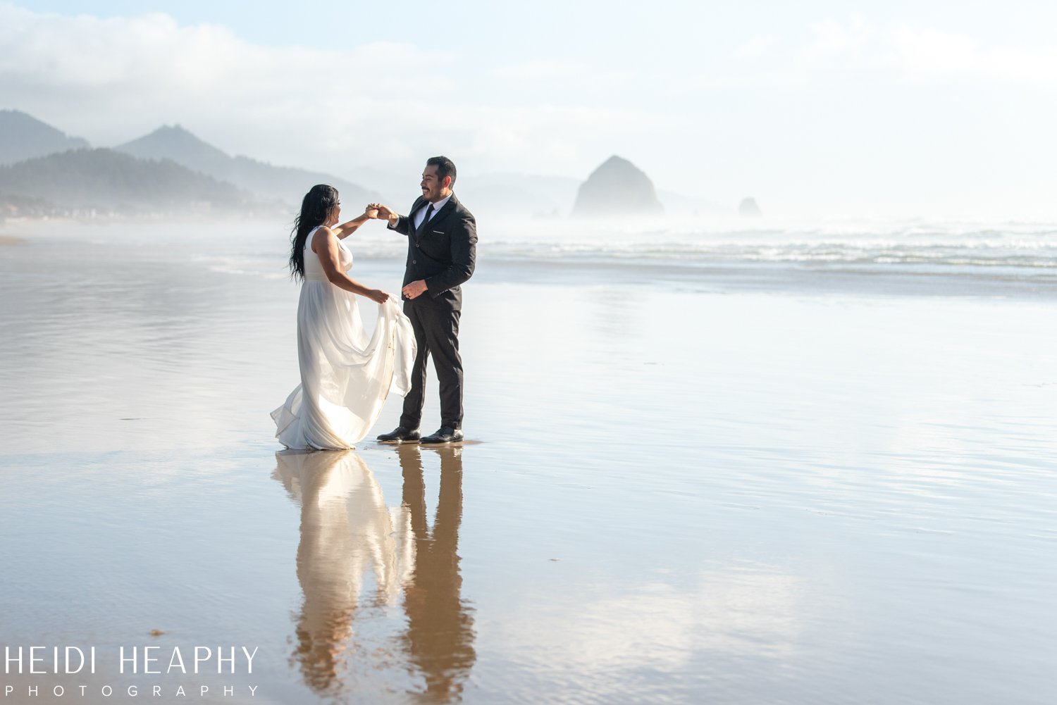 Cannon Beach photographer, Cannon Beach wedding, Oregon Coast wedding photographer_15.jpg