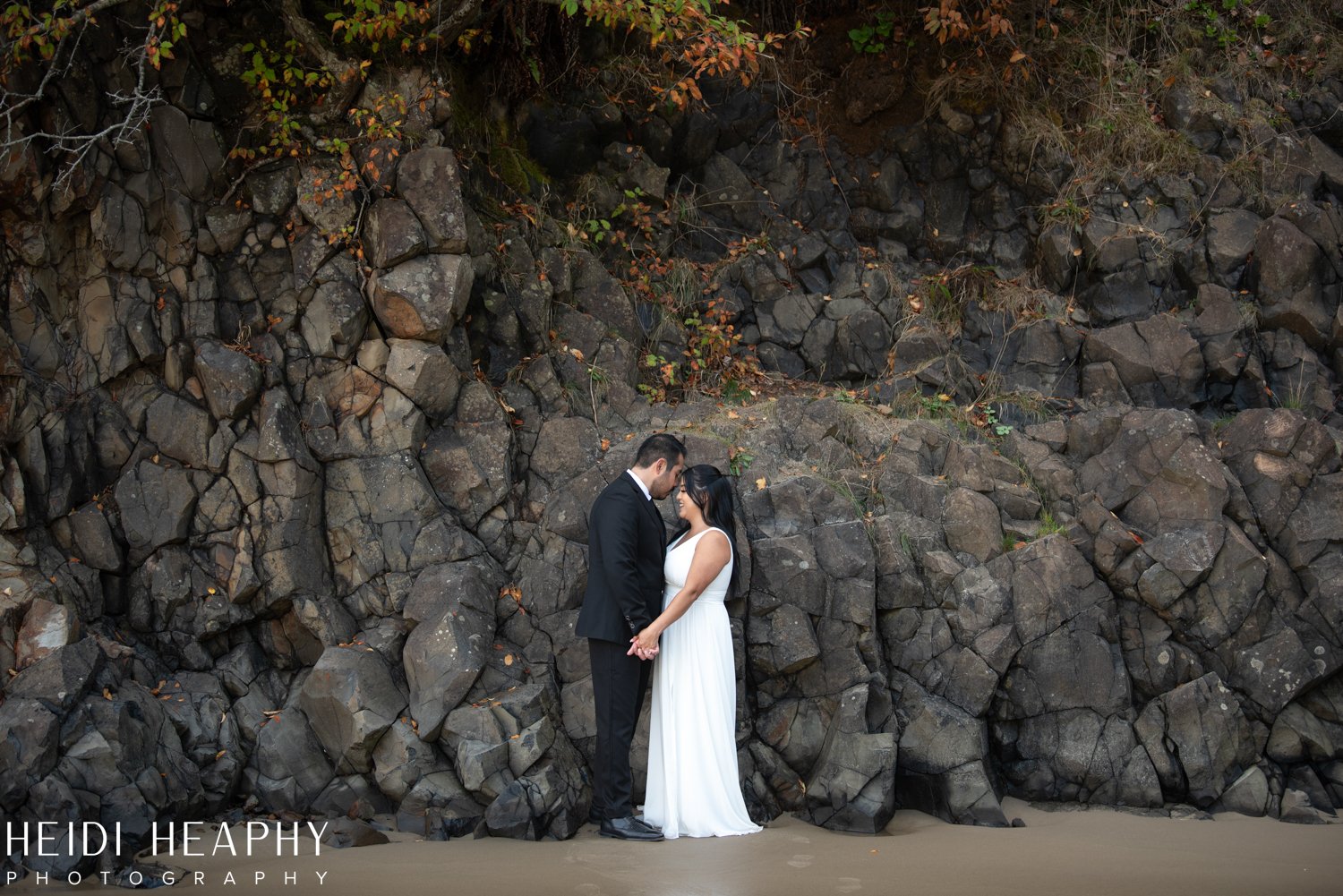 Cannon Beach photographer, Cannon Beach wedding, Oregon Coast wedding photographer_17.jpg