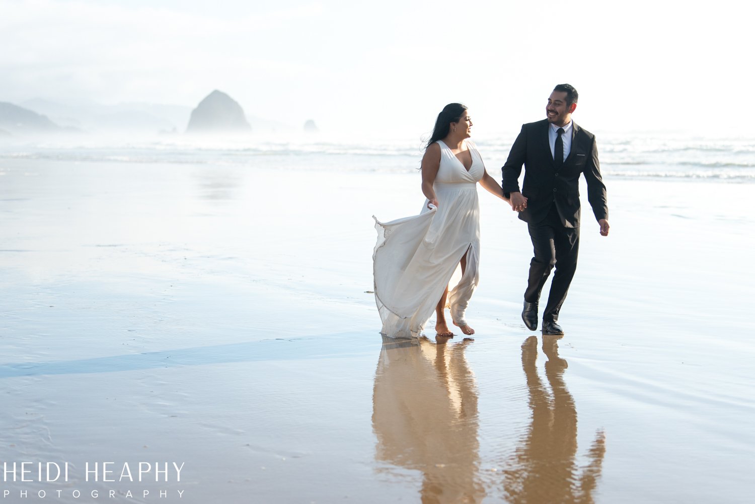 Cannon Beach photographer, Cannon Beach wedding, Oregon Coast wedding photographer_22.jpg