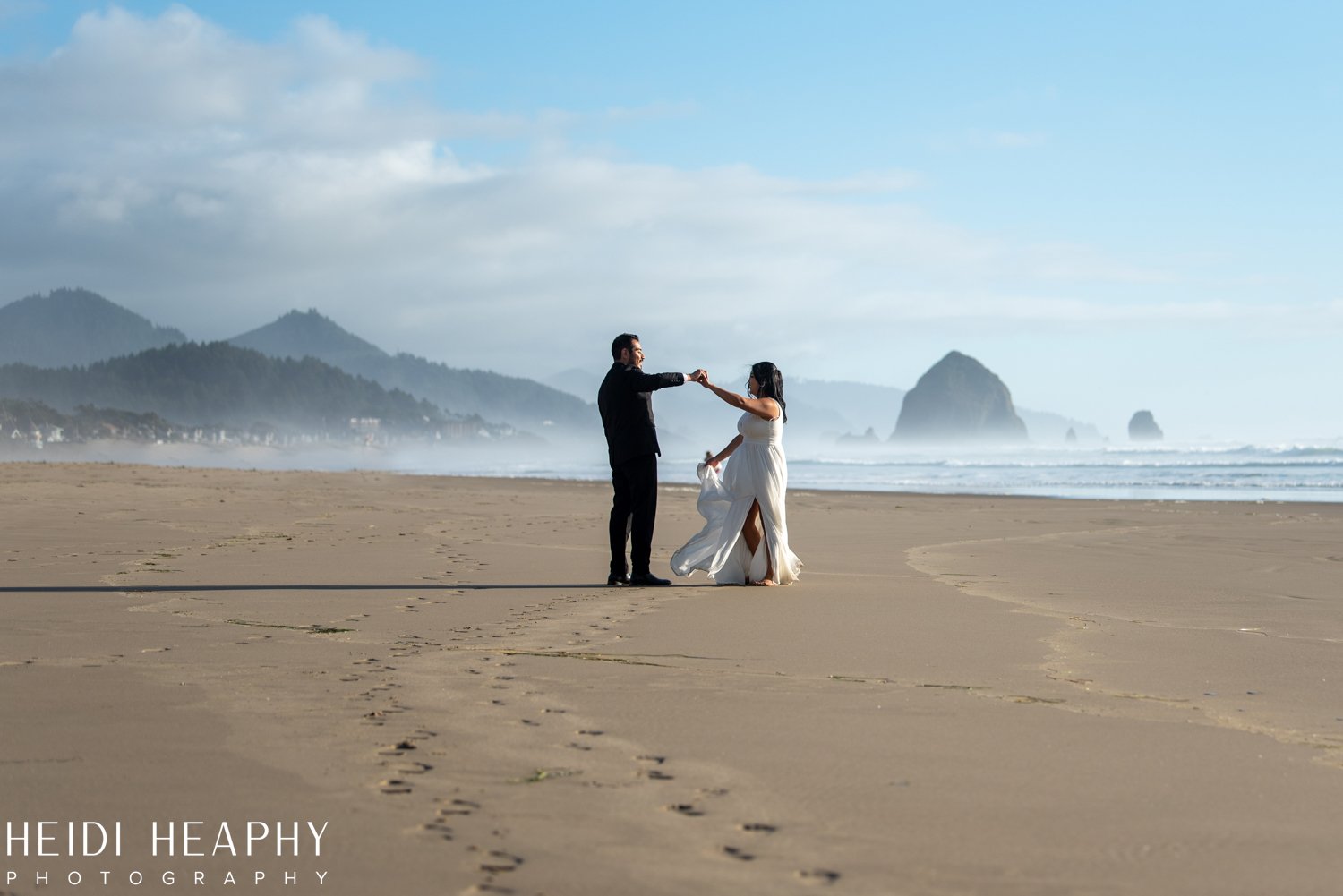 Cannon Beach photographer, Cannon Beach wedding, Oregon Coast wedding photographer_39.jpg
