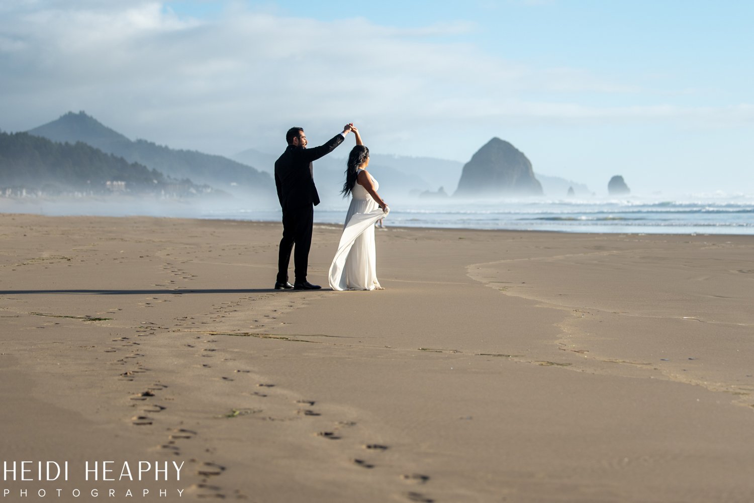 Cannon Beach photographer, Cannon Beach wedding, Oregon Coast wedding photographer_40.jpg