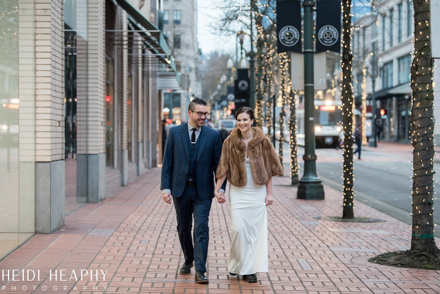 Portland elopement photographer, Portland wedding, Portland wedding photographer, Oregon Coast elopement photogapher_27.jpg